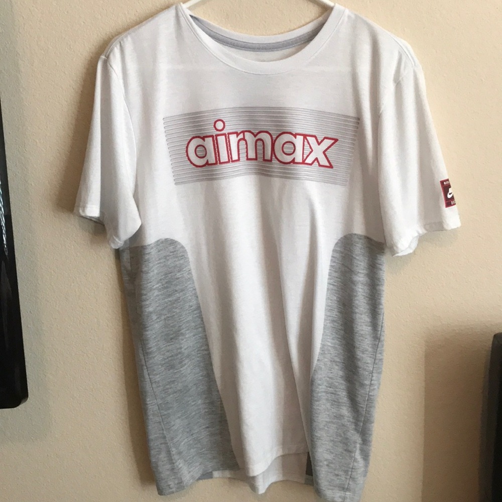 Nike T-shirt
